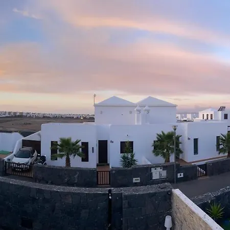 Laura 31 Playa Blanca (adults Only) Homestay szállás *